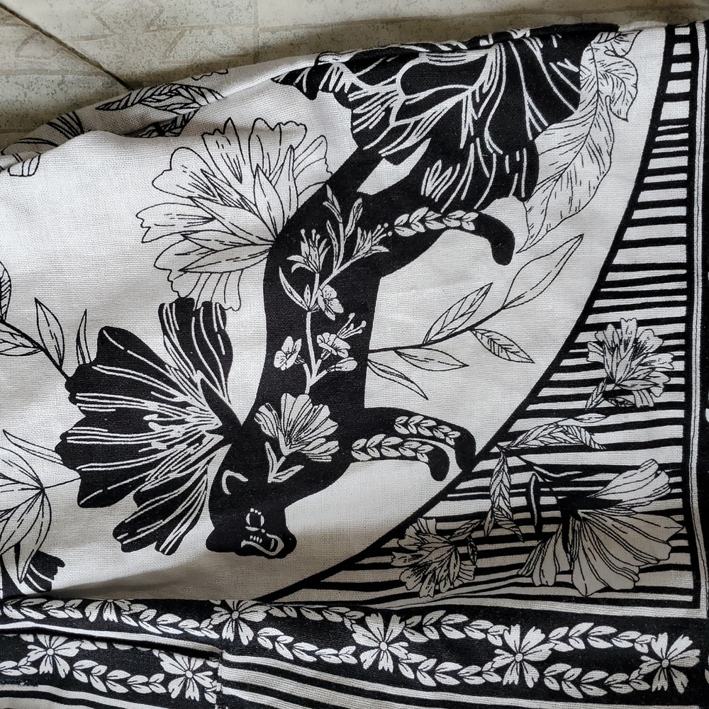 Linen Romper, Black Panther/ Jaguar Tropical Floral Print - Picture 2 of 6